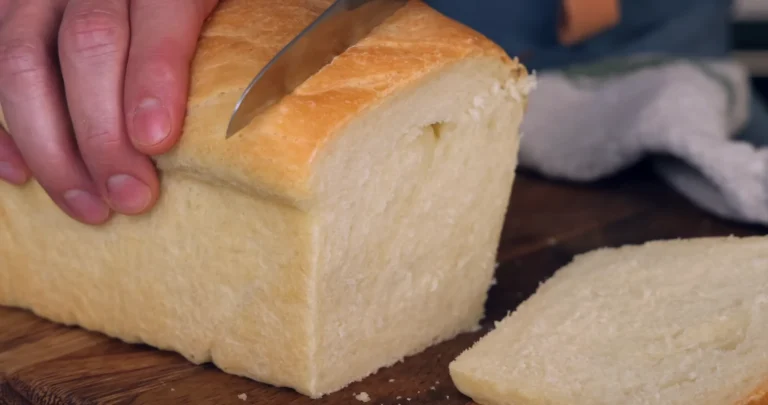 Classic Amish White Bread Recipe – Easy Homemade Loaf
