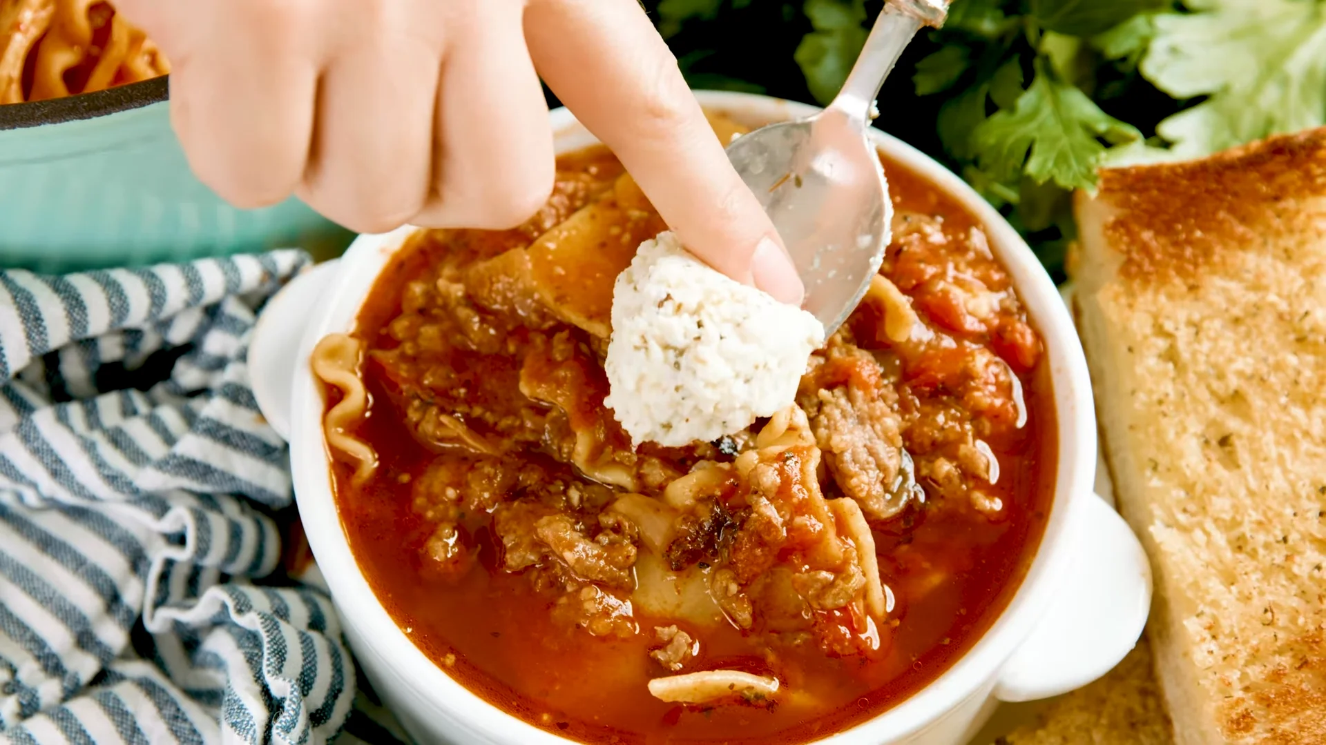 Mouthwatering One Pot Lasagna Soup Recipe