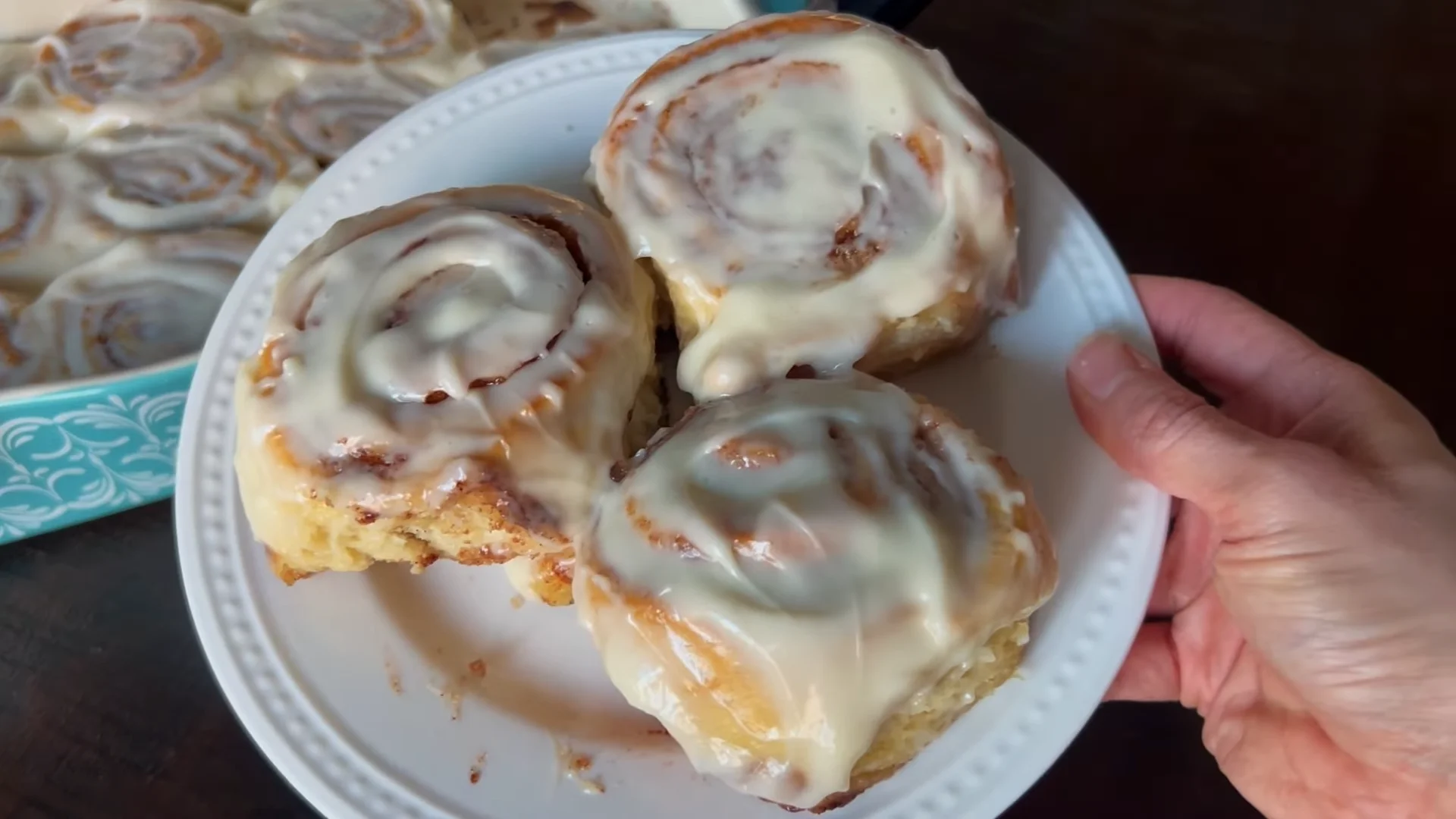 Easy One Hour Cinnamon Rolls - Delicious & Quick Bake