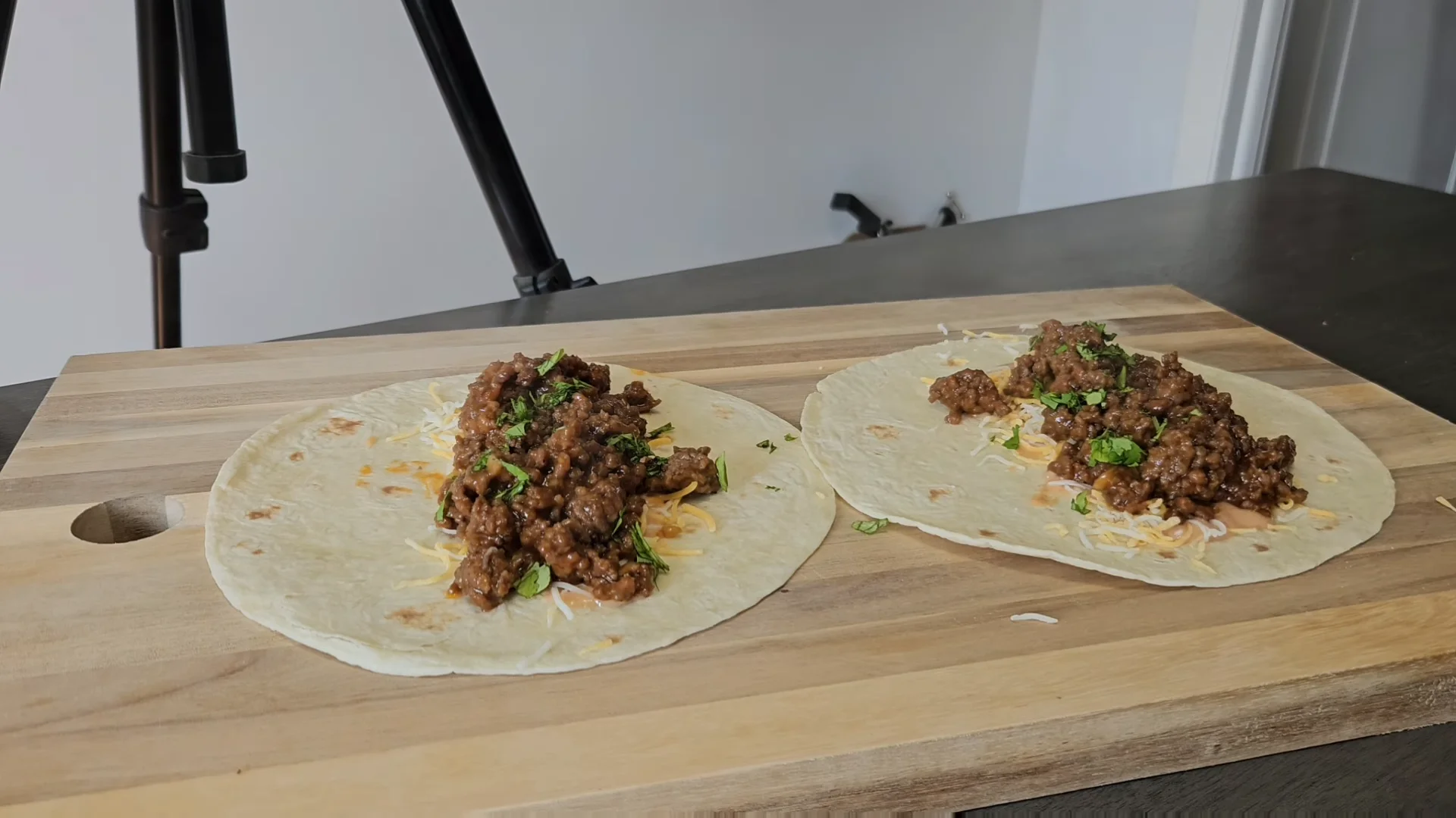 Garlic Butter Honey BBQ Beef Tacos Easy Recipe