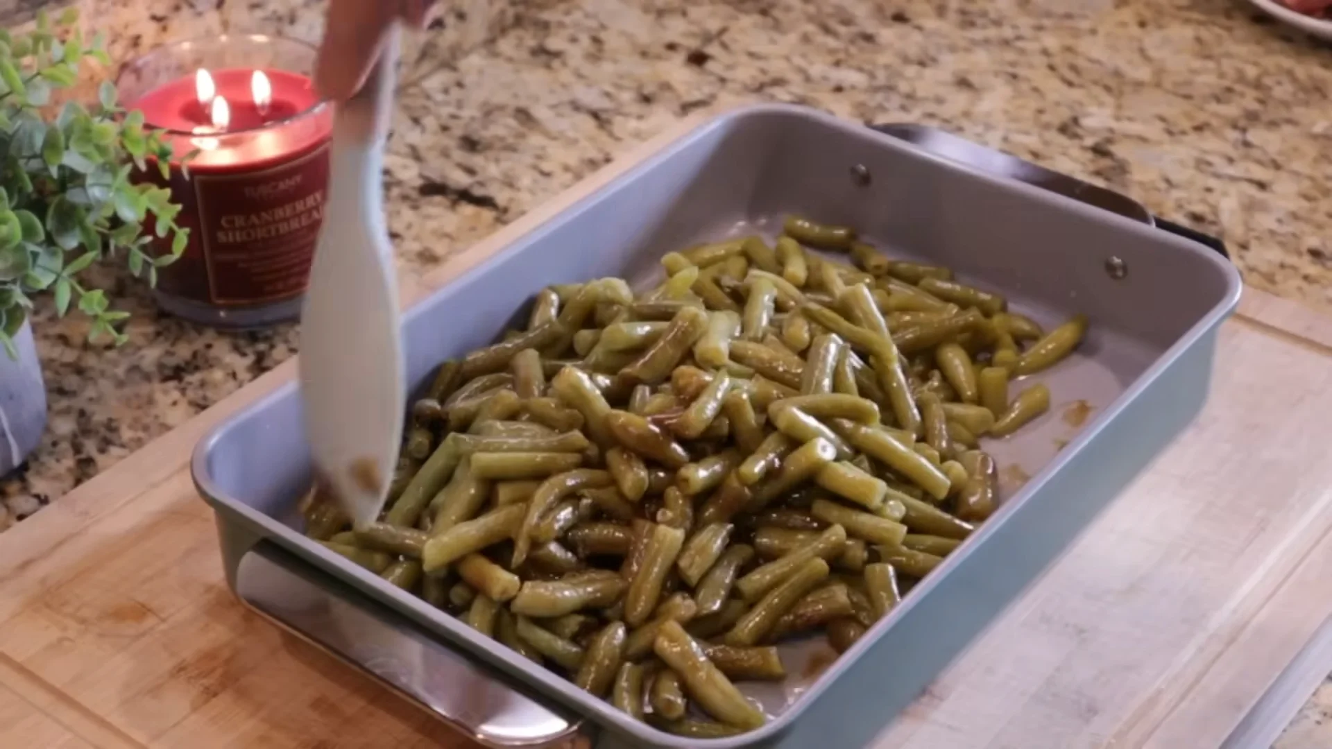 Easy Thanksgiving Side Dishes for a Crowd