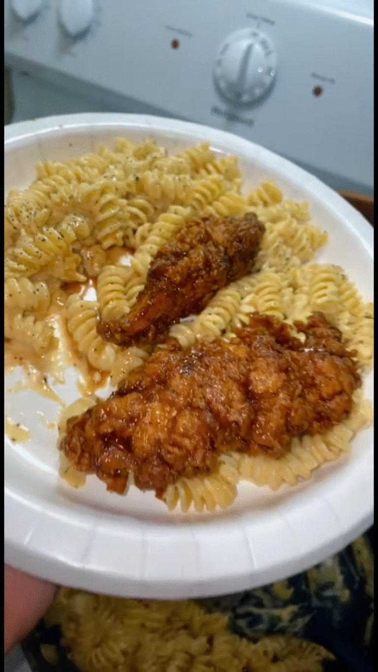 Honey Pepper Chicken Mac and Cheese